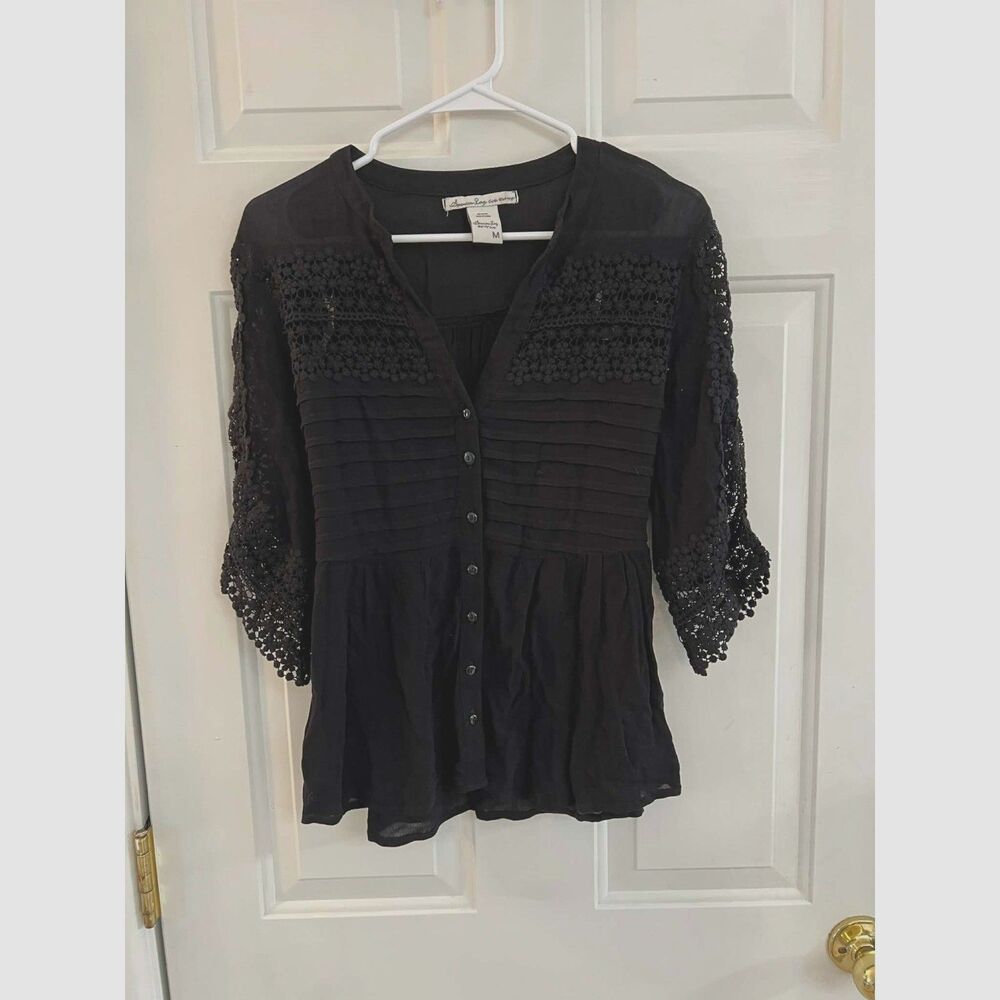 American Rag Cie M Black Boho Blouse Floral Crochet Lace Button Whimsigoth